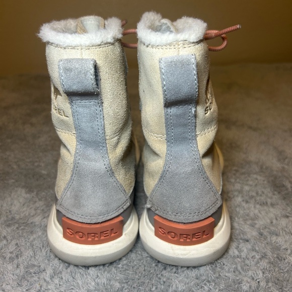 Like New!Sorel Explorer II Joan Suede Waterproof Boots Women’s, Size 6.5 - Picture 5 of 12